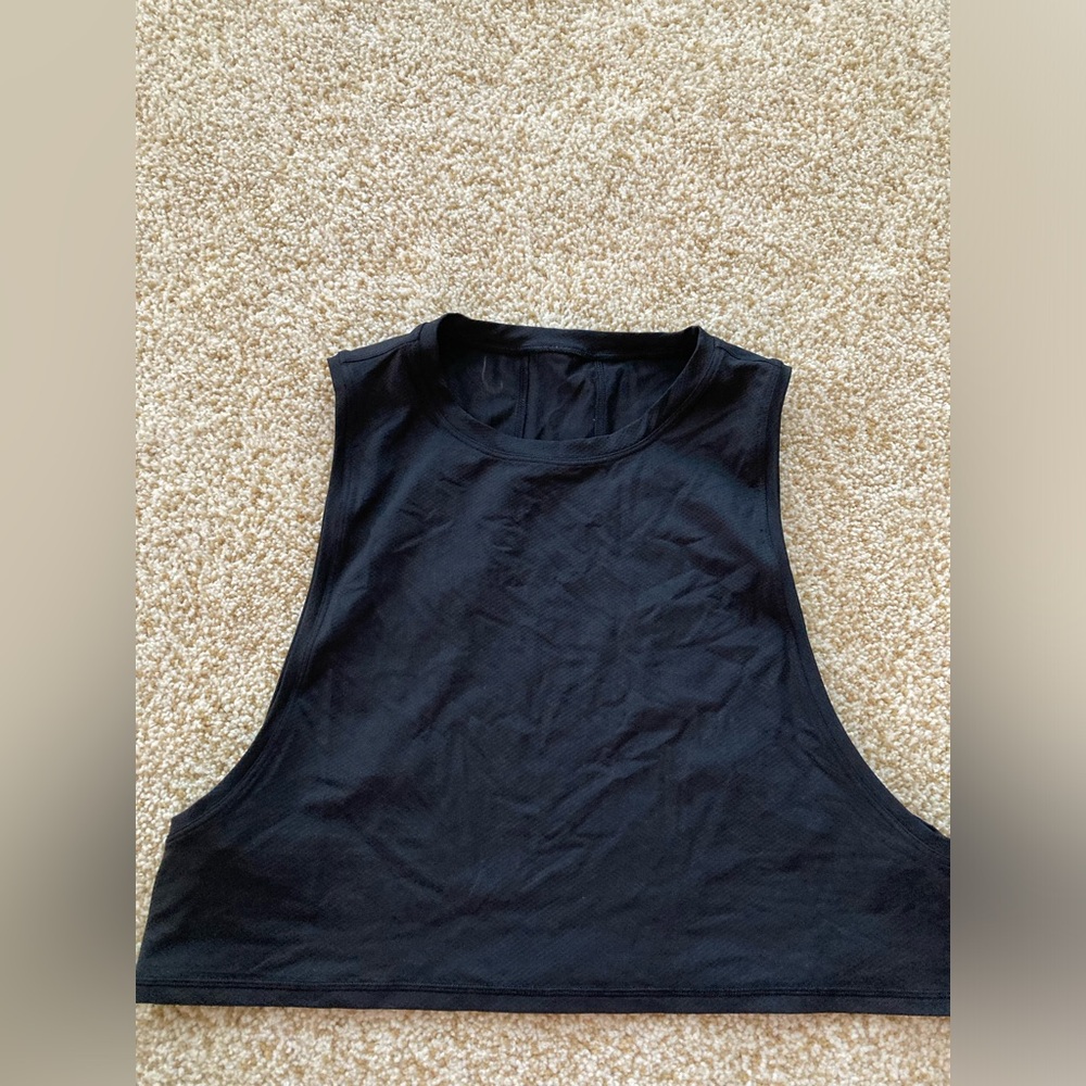 Lululemon Crop Muscle Tank.